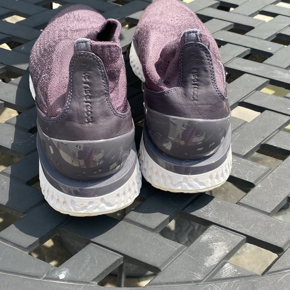 Nike running shoes - Picture 4 of 5